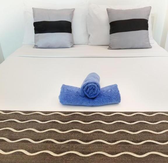 اتاق استاندارد, The Apple Peach House