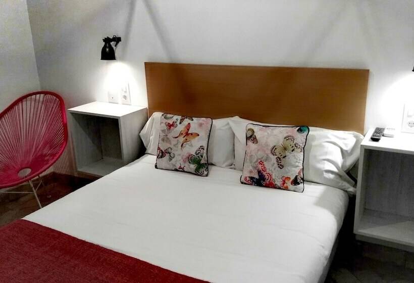 テラス付きスタンダードルーム, Hostel Café Frenteabastos