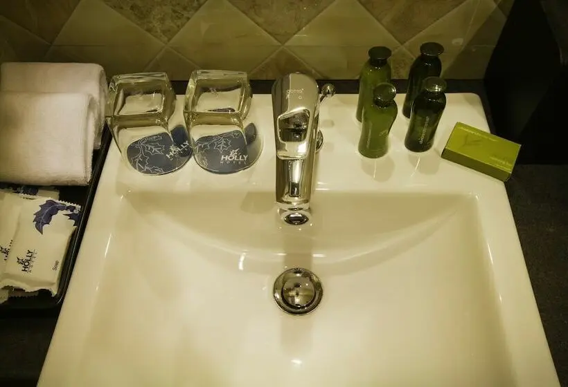 اتاق لوکس, Holly Hotel Myanmar