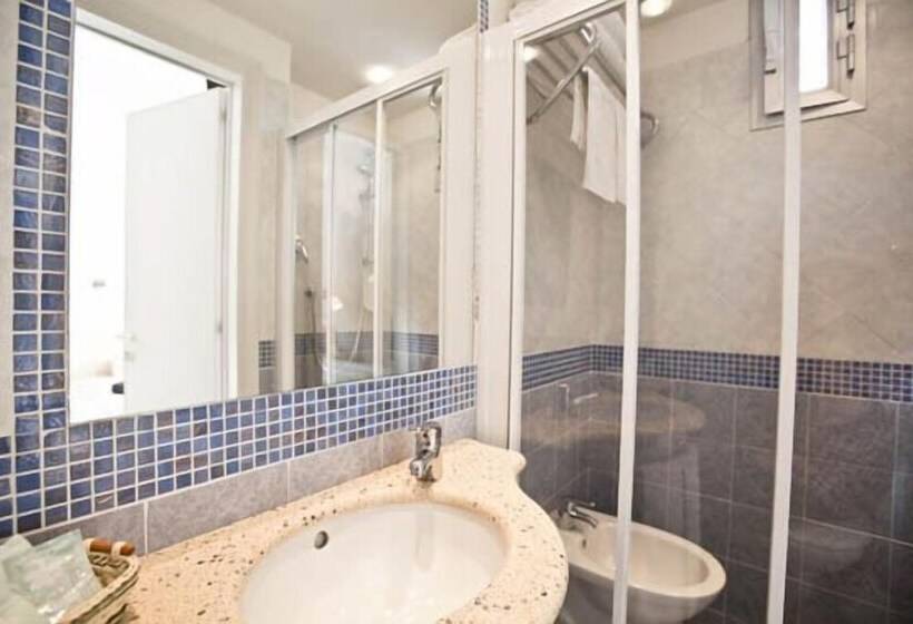 スタンダードルーム, Acquamarina