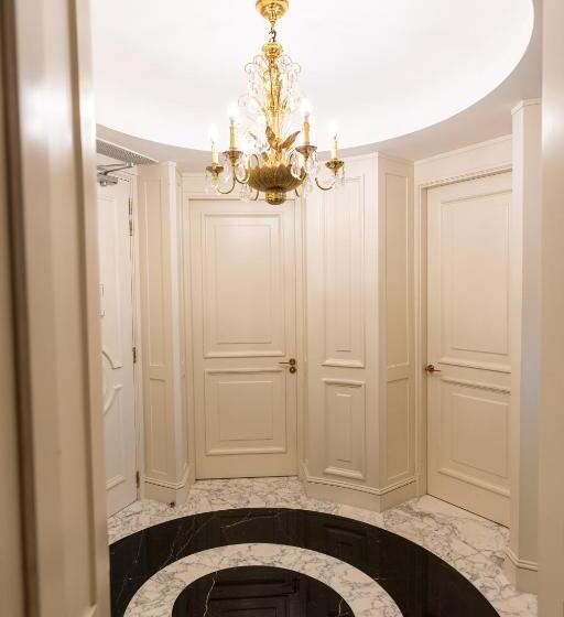 سوئیت پرزیدنت, Alvear Icon