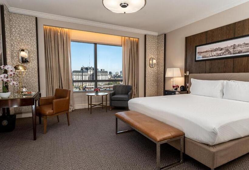 اتاق لوکس با چشم‌انداز شهر, Alvear Icon