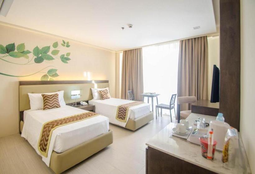 اتاق لوکس با چشمانداز استخر, Boracay Haven Suites