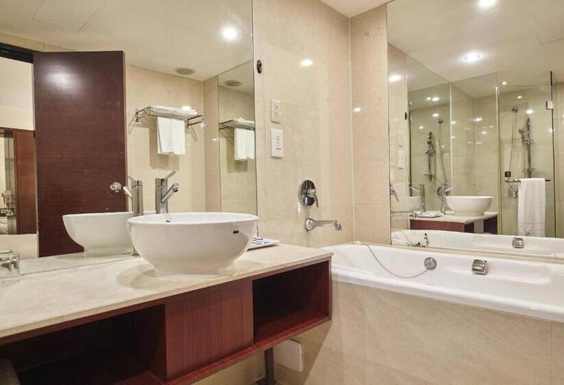 اتاق استاندارد, Family Hotel Taipei