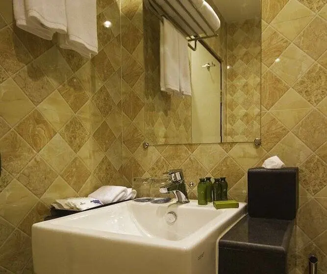 اتاق پرمیوم, Holly Hotel Myanmar