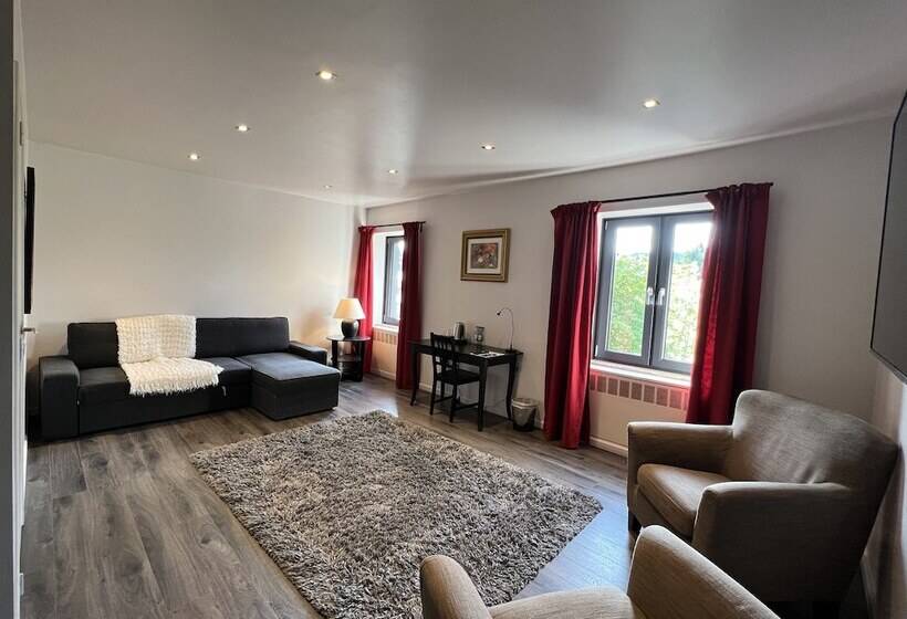 سوییت, Hôtel Restaurant Lamy