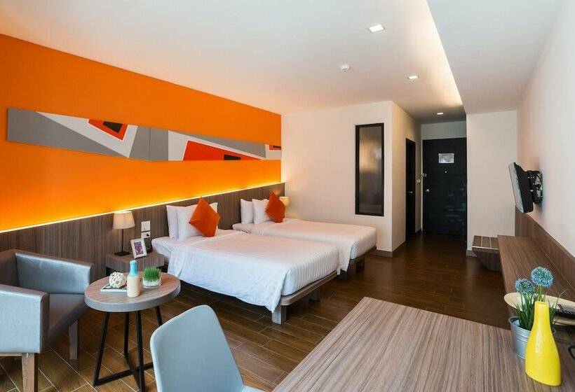 اتاق لوکس با چشم‌انداز شهر, J Inspired Hotel Pattaya