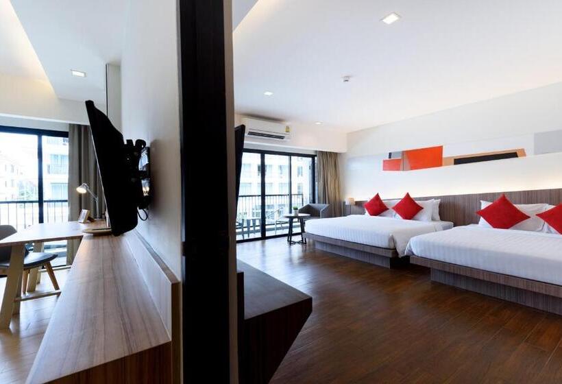 اتاق لوکس خانوادگی, J Inspired Hotel Pattaya