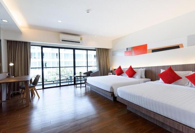 اتاق لوکس خانوادگی, J Inspired Hotel Pattaya