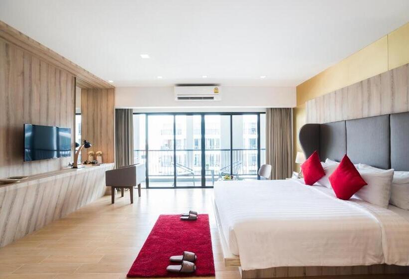 سوییت جونیور, J Inspired Hotel Pattaya