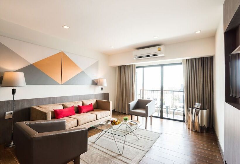 سوییت جونیور, J Inspired Hotel Pattaya