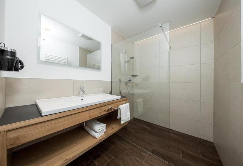 バルコニー付きジュニアスイート, Landgasthof Weingut Seeperle