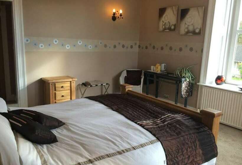 חדר סטנדרט, Macbeth Arms