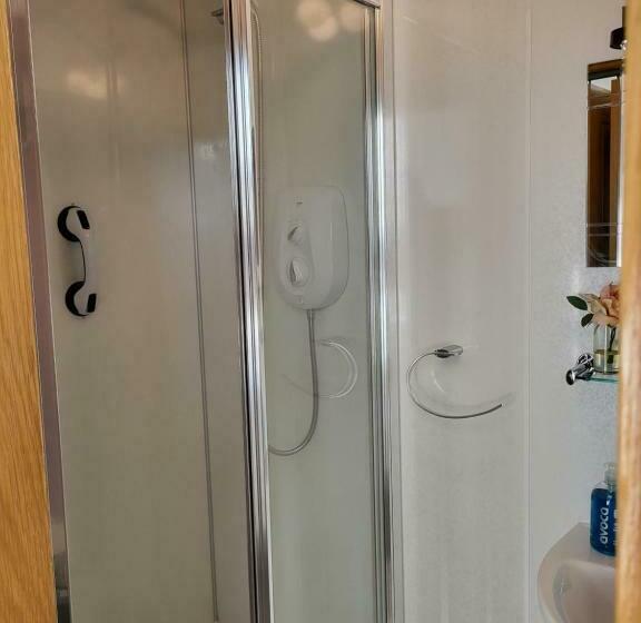 חדר סטנדרט, Macbeth Arms