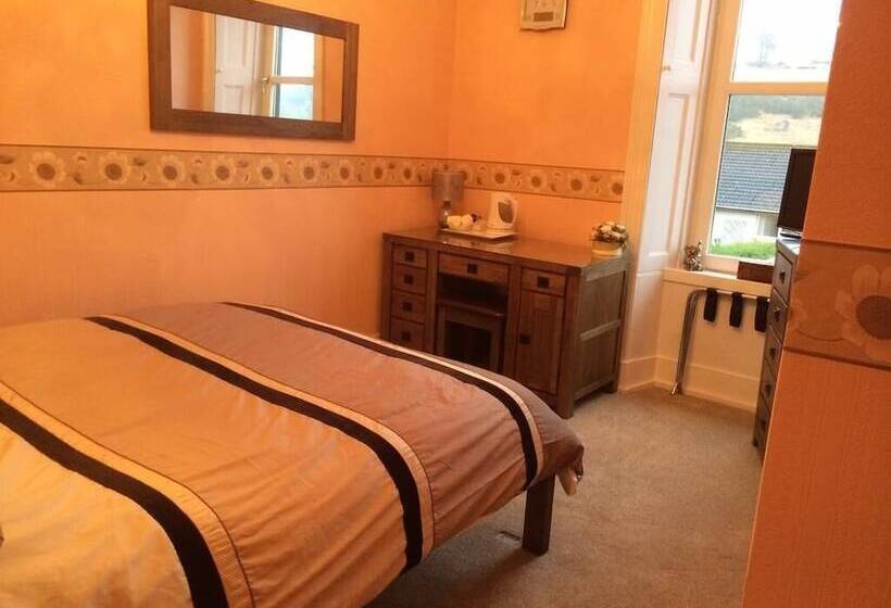 חדר סטנדרט, Macbeth Arms