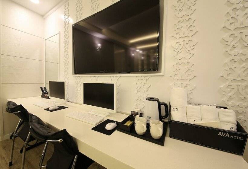 اتاق لوکس, Premium Ava