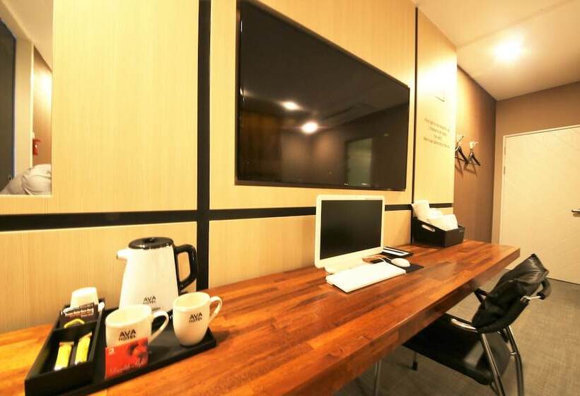 اتاق لوکس, Premium Ava