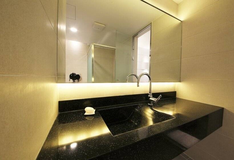 اتاق لوکس, Premium Ava