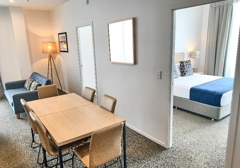 침실 2개 아파트, Ramada Suites By Wyndham Albany