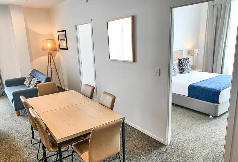 침실 2개 아파트, Ramada Suites By Wyndham Albany