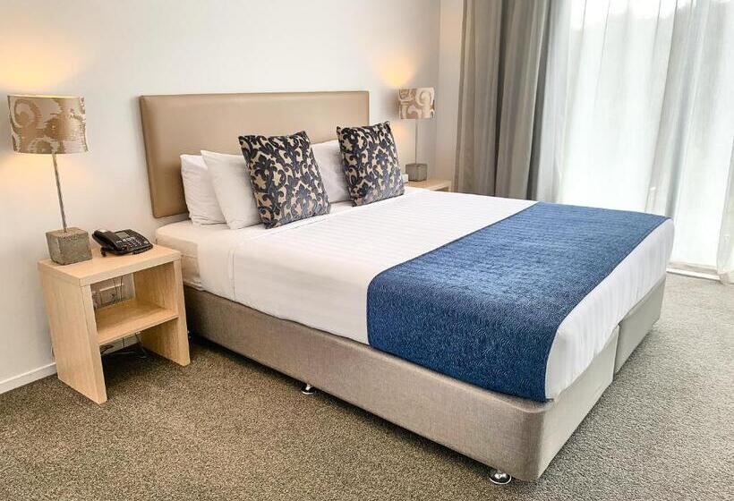 침실 2개 아파트, Ramada Suites By Wyndham Albany