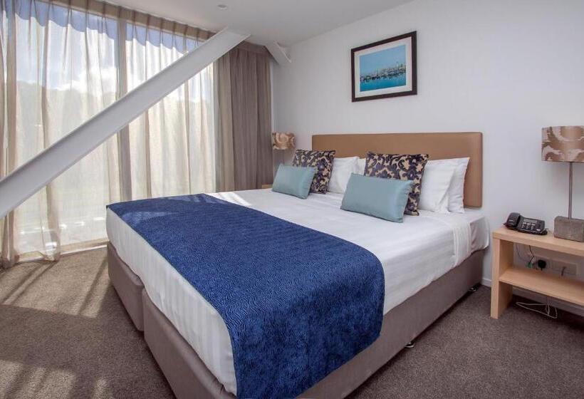 침실 2개 아파트, Ramada Suites By Wyndham Albany