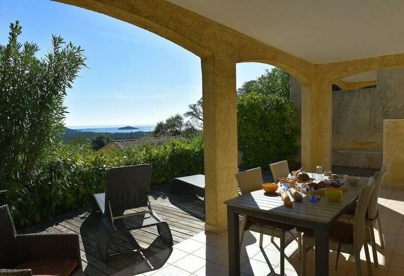 Вилла Premium 2 Спальни, Résidence Chiar Di Luna