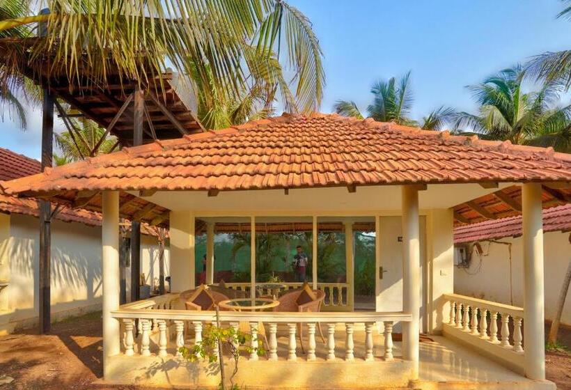 كابينة, Morjim Holiday Beach Resort