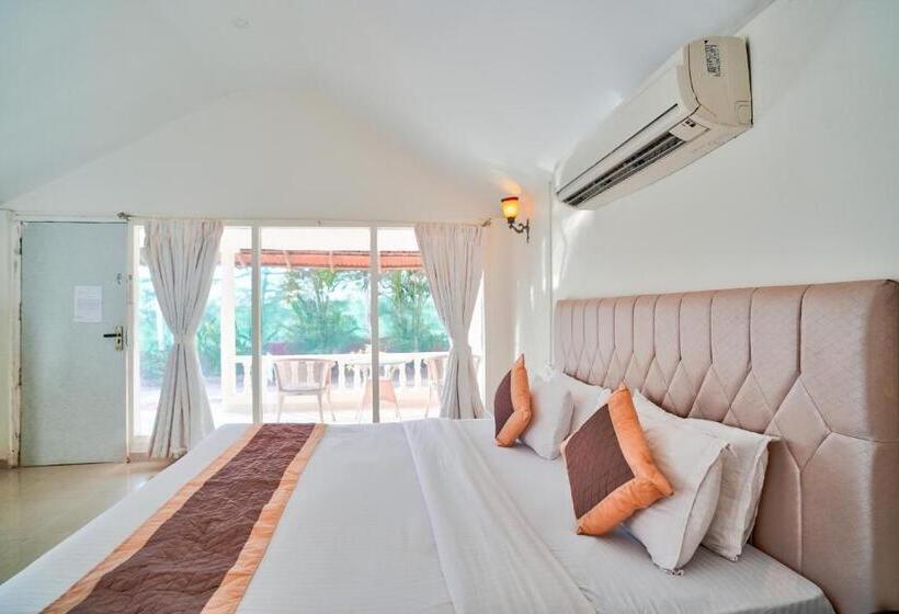 كابينة, Morjim Holiday Beach Resort