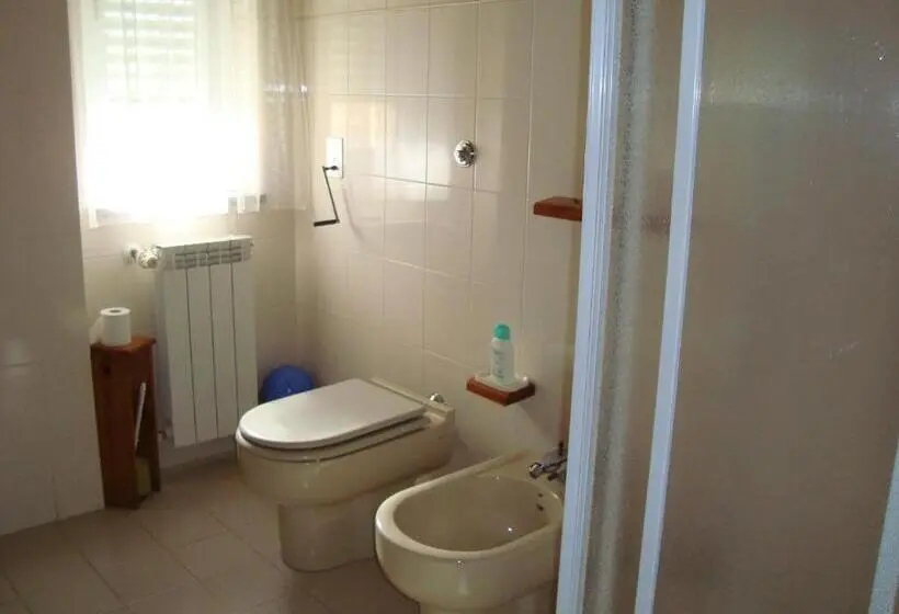 2ベッドルームアパートメント, B&b Esperança