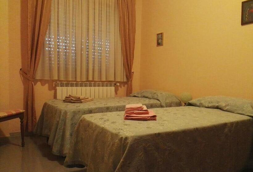 Апартаменты 2 Спальни, B&b Esperança