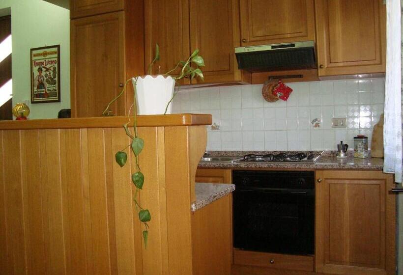 شقة غرفتين, B&b Esperança