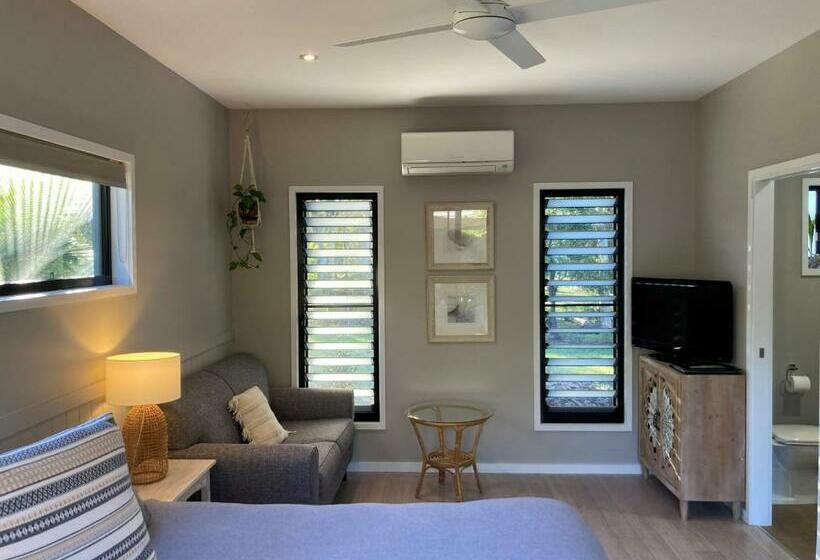 חדר סטנדרט נוף לבריכה, Agnes Water Stays Over18 S