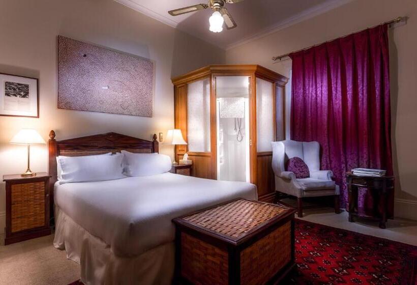 デラックスルーム, Fothergills Of Fremantle