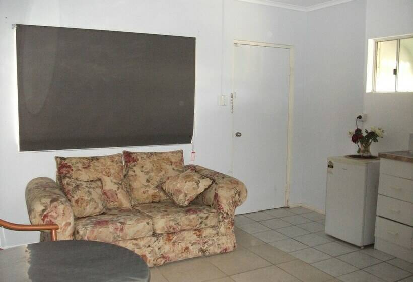 شقة غرفتين, Beerwah Glasshouse Motel