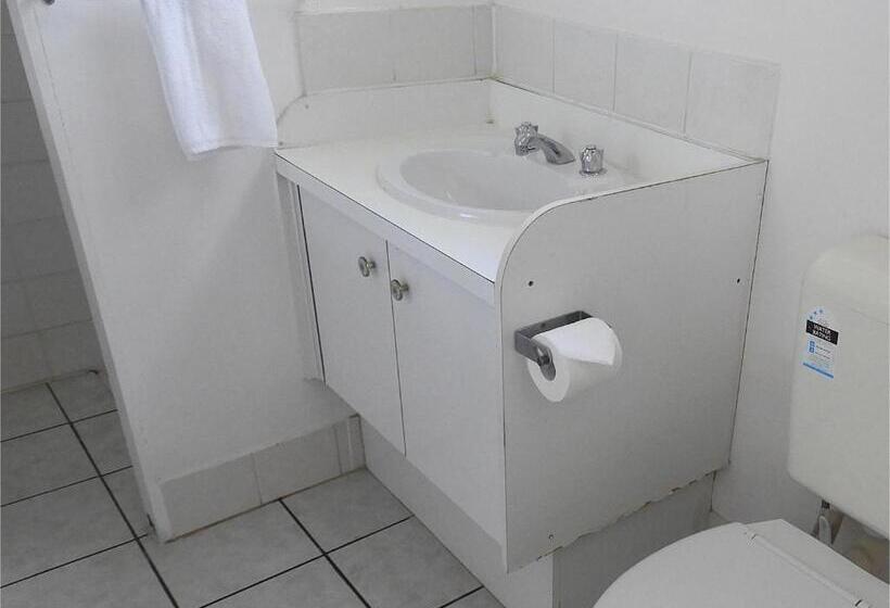 شقة غرفتين, Beerwah Glasshouse Motel