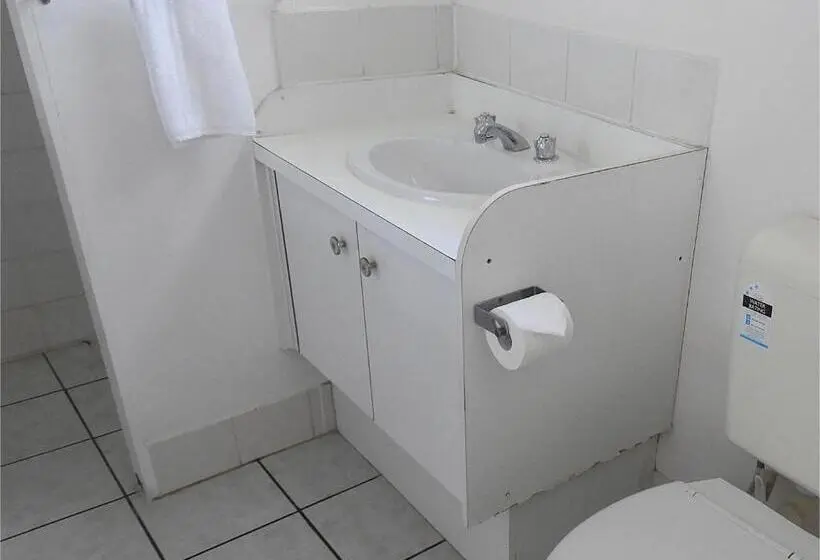 ２ベッドルームアパートメント, Beerwah Glasshouse Motel