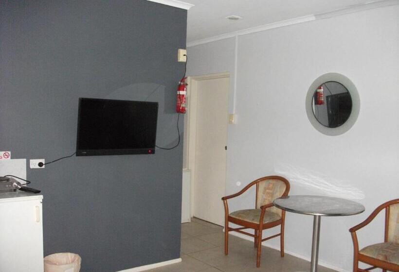 شقة غرفتين, Beerwah Glasshouse Motel