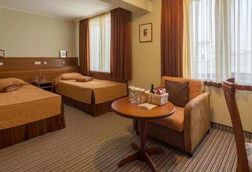 חדר סטנדרט, Diplomat Plaza Hotel & Resort