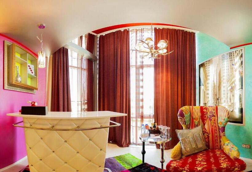 Люкс Повышенной Комфортности, Diplomat Plaza Hotel & Resort