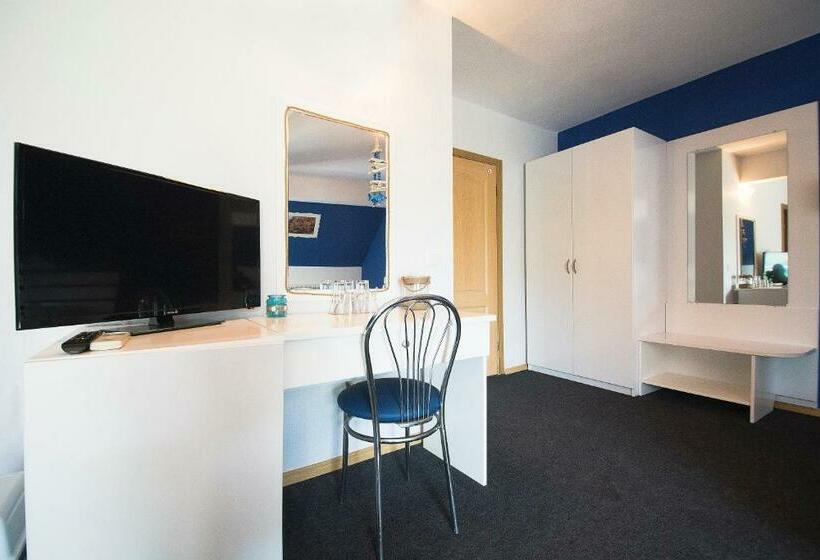 스탠다드 룸, Family Hotel Four Seasons Tsarevo