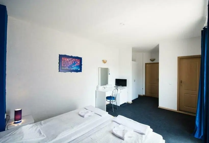 اتاق استاندارد, Family Hotel Four Seasons Tsarevo