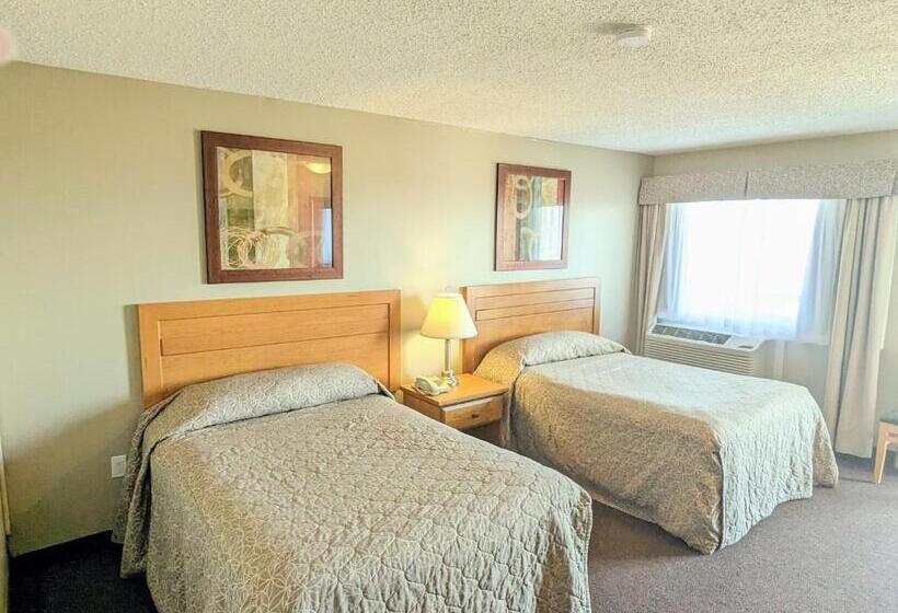 Номер Стандарт 2 Двуспальные Кровати, Bcminns  Lloydminster