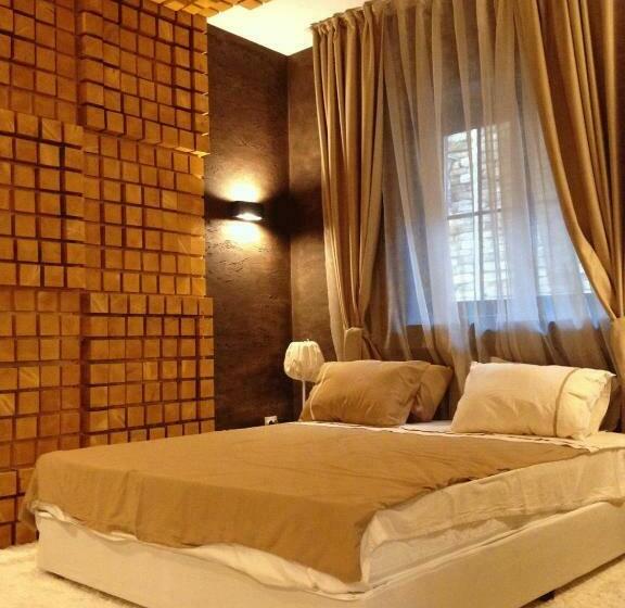 小型豪华套房, Deluxe House Glavatarski Han