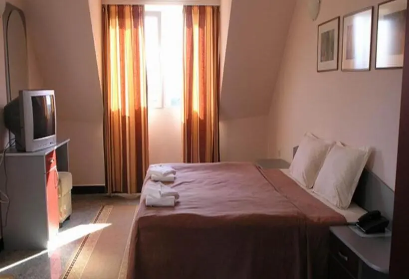 Habitación Deluxe, Ertancom