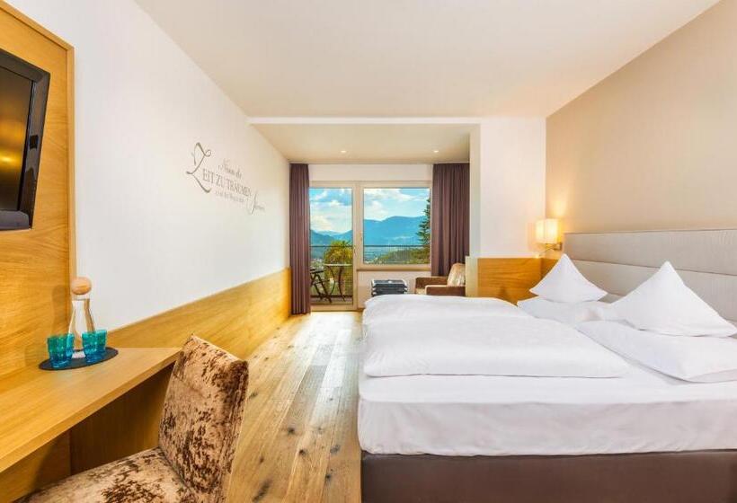 اتاق لوکس با بالکن, Feel Good Resort Johannis