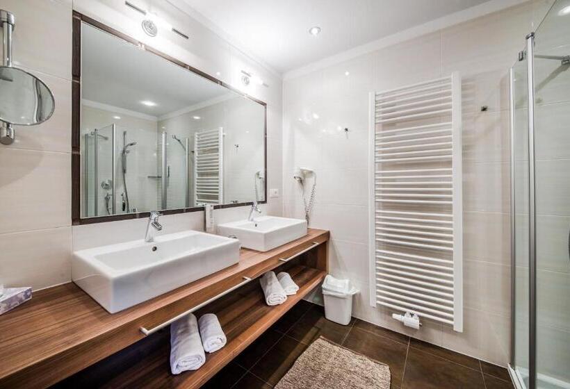 Студио Стандарт с Балконом, Feel Good Resort Johannis