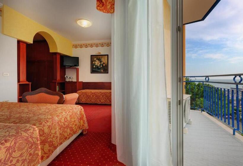 Junior Suite, Napoleon
