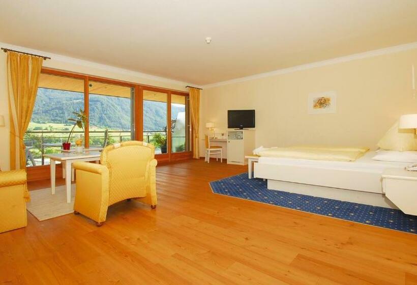 סוויטה עם מרפסת, Olympia