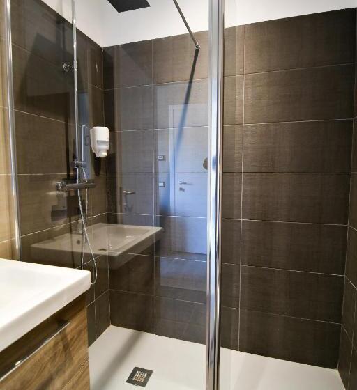 חדר סטנדרט נוף לאגם, Saligari